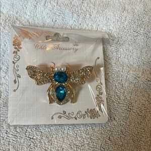 Chloe Accessory Gold and Blue Bee Brooch nwt